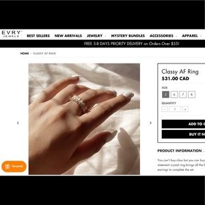 BRAND NEW EVRY JEWELS classy AF ring in size 5 ✨